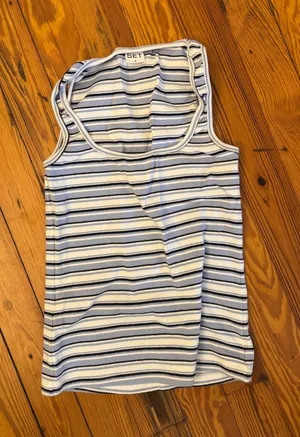 Set Active Striped Tank Top Size Small thumbnail 1
