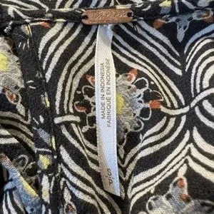 FREE PEOPLE Rolling Hills Mixed‎ Media Empire Waist Tunic Top EUC Size S thumbnail 7