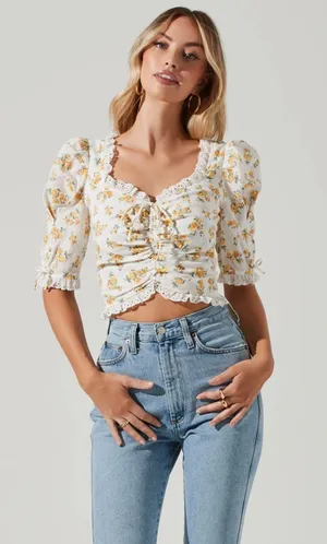 ASTR Floral Blouse thumbnail 1