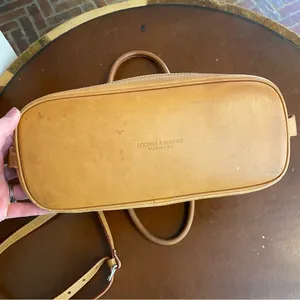 Vintage Dooney and bourke Domed‎ Signature Jacquard Tan Brown Leather Crossbody thumbnail 7