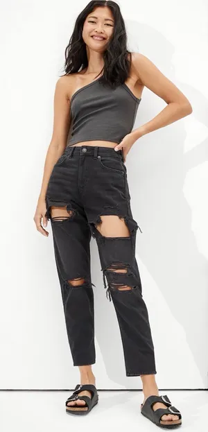 American Eagle Mom Jean Size 6 Long thumbnail 1