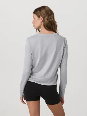 Vuori Women’s Daydream Crew Shirt Longsleeve in Light Heather Grey S thumbnail 2
