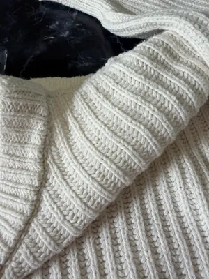 A new day cream sweater  thumbnail 3