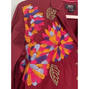 Maeve Anthropologie Burgundy Embroidered Button Down Shirt Size 2 thumbnail 4
