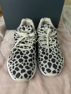Adidas Swift Run 22 Dalmatian W Shoes Women’s Size 9 thumbnail 2