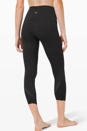 Lululemon Wunder Under Crop High-Rise *Roll Down Scallop Full-On Luxtreme 23" thumbnail 2
