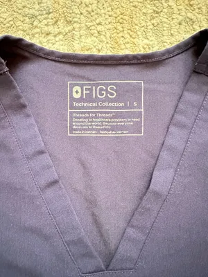 FIGS Top thumbnail 2