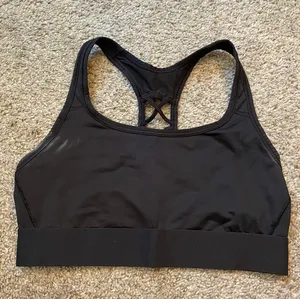 Victoria’s Secret Sports Bra thumbnail 1