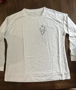Women's XL‎ Lightweight Long Sleeve Sweatshirt Crewneck Ghost Halloween White thumbnail 1
