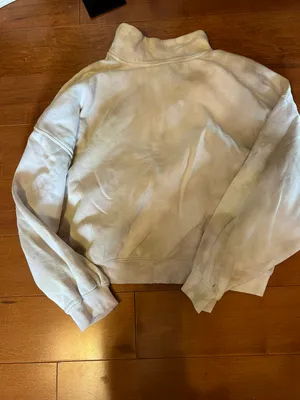 Universal Threads Tie dye sweatshirt thumbnail 3