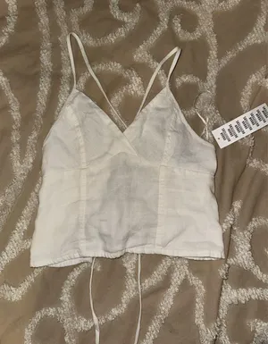 Urban Outfitters Top thumbnail 1