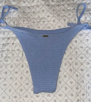 Hollister Bikini Bottoms thumbnail 2