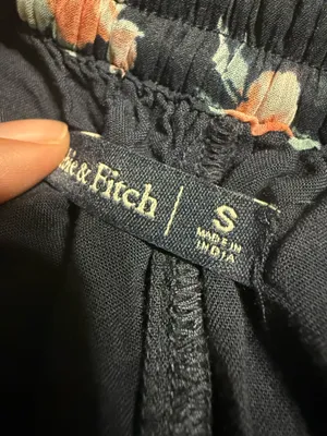 Abercrombie & Fitch Floral Skirt thumbnail 5