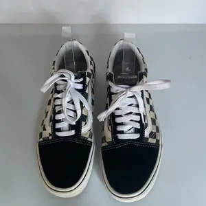 Vans Old Skool Checkerboard Black White Sneakers US 7 Men 8.5 Women With Box thumbnail 5