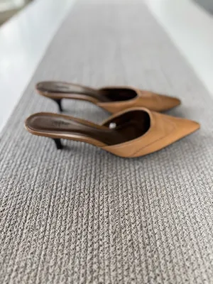 Vintage 90s Y2K Mossimo Tan Leather Western Style Pointed Toe Kitten Heels 7.5 thumbnail 3