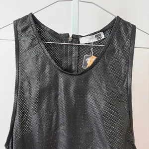 Anine Bing sz XS Black Perforated 100% Lambskin Leather Tank Top Back‎ Zip Goth thumbnail 2