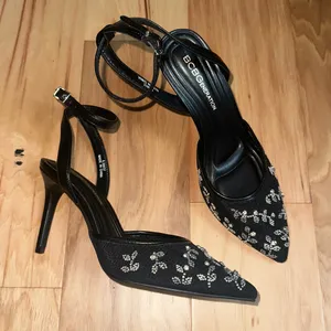 NEW BCBGeneration Black Rhinestone-Embellished Pointed Toe Ankle-Strap Heels thumbnail 2