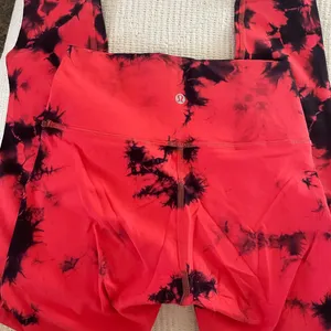Lululemon Wunder Under 25” thumbnail 2