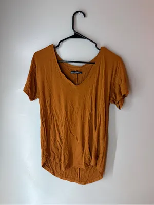 Abercrombie & Fitch Rust Brown V-Neck T-Shirt thumbnail 2