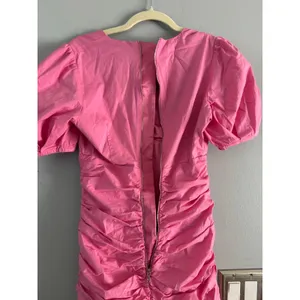 Bardot Pink Ruched Mini Dress Size 4 Bubble Retro Flirty Feminine thumbnail 6
