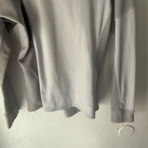 The‎ North Face Women’s Gray FlashDry Hoodie Size M Lightweight Fleece Pullover thumbnail 3