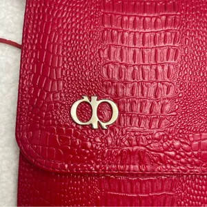 Faux Red Patent Alligator Purse 80s Shiny Red Faux thumbnail 6