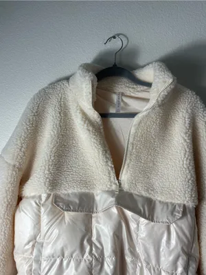 Fabletics Nelly Mixed Media Half Zip Sherpa Puffer Jacket Oats M thumbnail 4