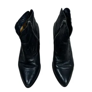 Frye Western Stitch Leather Ankle Booties Black Pointed Toe Block Heel Size 7.5 thumbnail 2