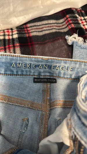 American Eagle Jeans thumbnail 3