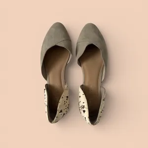 Toms Women's Cow print brown/cream Flats‎ size 10W thumbnail 2