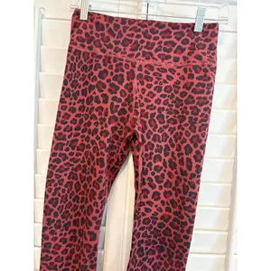 Nike Red Shimmer Dri fit Leggings Small‎ thumbnail 3