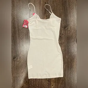 Women’s shapewear Size L thumbnail 2