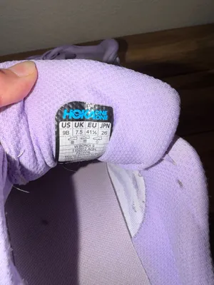 Hoka Bondi 9 Women’s 9B thumbnail 4