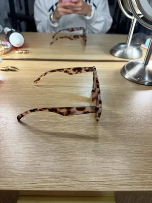 Target Sunglasses thumbnail 4