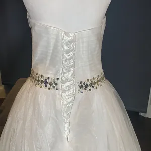 Women’s White Wedding Dress Sleeveless Corset Back Silver Beading Size 8 NWOT thumbnail 7