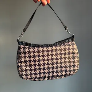 LeSportsac Shoulder Bag thumbnail 1