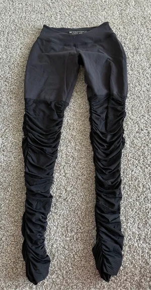 Beyond Yoga Black High-Rise Ruched Leggings Leg Warmer Ballet thumbnail 1