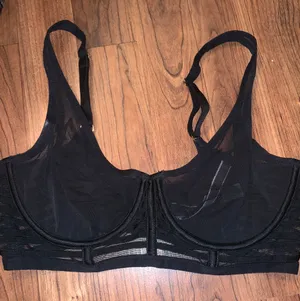 Victoria's Secret Bralette thumbnail 1