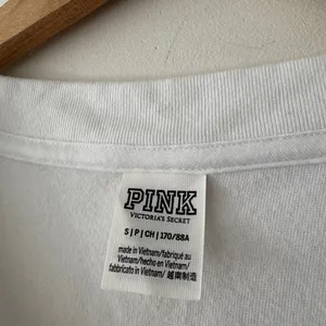 PINK by Victoria’s Secret White Terry Cloth Long Sleeve V Neck Top Y2K Vibes‎ thumbnail 5