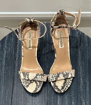 Steve Madden Snake Print Heels thumbnail 4