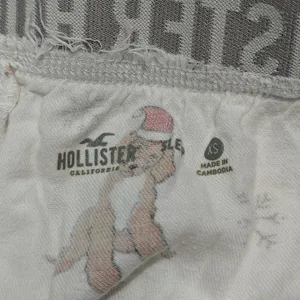 Hollister Labradoodle Snowflake Candy Cane Lounge Short Womens Xsmall thumbnail 2