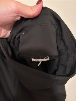 Athleta Black Ultimate Shortie Biker Shorts 3’ Inseam thumbnail 4