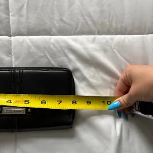 Vintage Etienne Aigner Black Zip Around Continental Wallet Stitched Leather thumbnail 6