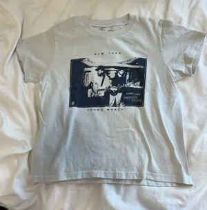 Brandy Melville John Galt New York Sound Of Money T-Shirt thumbnail 3