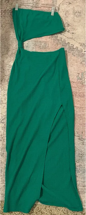 Green dress Size XS thumbnail 1