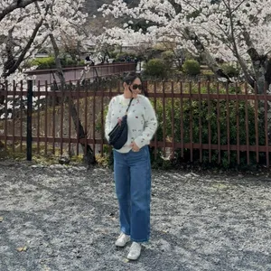 Sézane Le Crop Denim Blue thumbnail 4