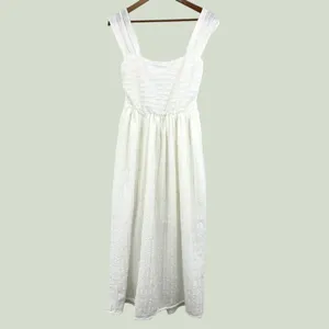 Max‎ Studio London White Midi Dress Women's L Textured Smocked Sundress Resort thumbnail 2