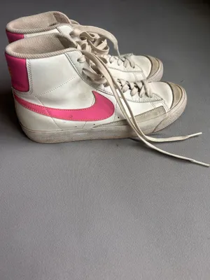 Pink Nike blazers thumbnail 4