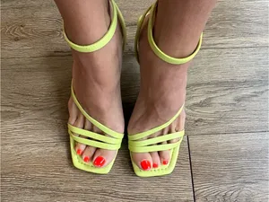 ALDO Lime Green Strappy Square-Toe Sandals thumbnail 4
