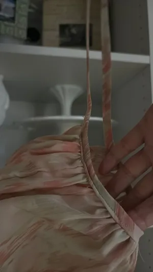 Dress thumbnail 2